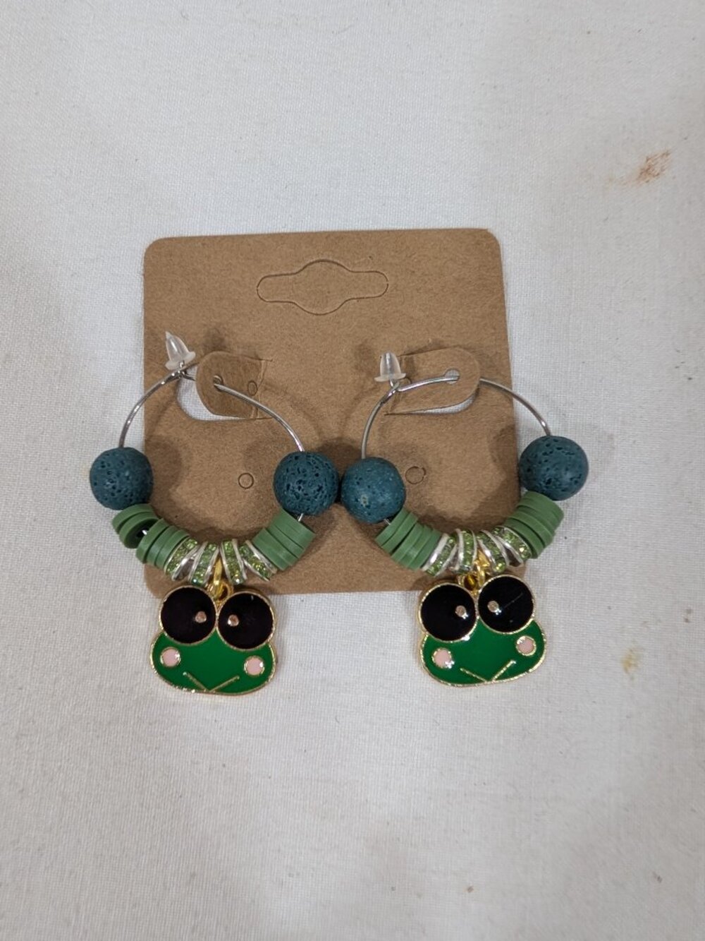 Earrings - Picture 9 of 16